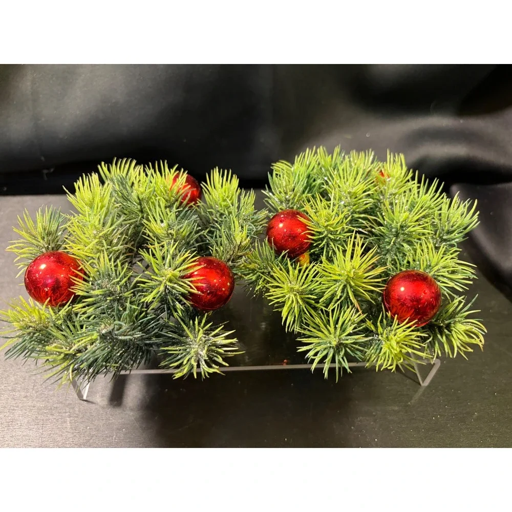 Unbranded pair festive